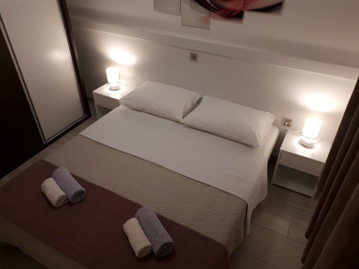 Apartments Sisevic - Comfort Apartments With Balconies And Sea View Slano Ngoại thất bức ảnh